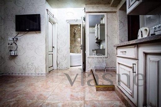 VIP apartment in a new house on the Gree, Odessa - apartment by the day