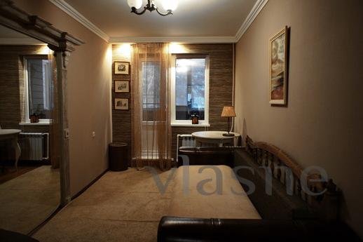 with a design renovation in the center, Naberezhnye Chelny - apartment by the day