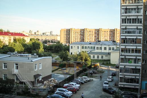 1 BR. Viz, a pond near the house, Yekaterinburg - apartment by the day