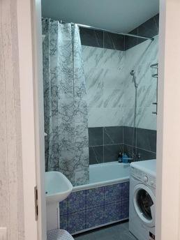 On the seashore (5 minutes walk to the beach), Odessa - apartment by the day