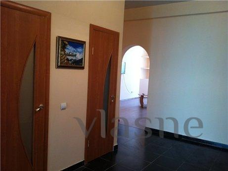 One-bedroom suite in the Gagarin distric, Sevastopol - apartment by the day