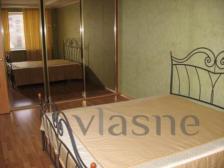 Apartment for rent in the center of Omsk, Omsk - apartment by the day