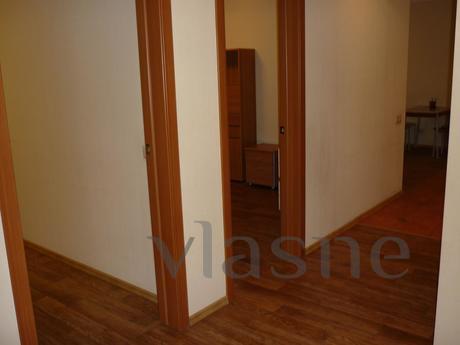 3-bedroom apartment in Omsk, Omsk - apartment by the day