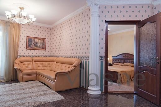 Luxurious, cozy 2-bedroom apartment of the class "luxur