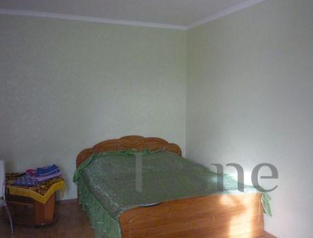 Rent out 1 room. Kerch. CENTER, Kerch - apartment by the day