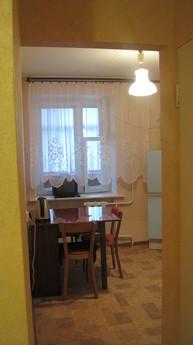 Cozy, clean ona., Veliky Novgorod - apartment by the day