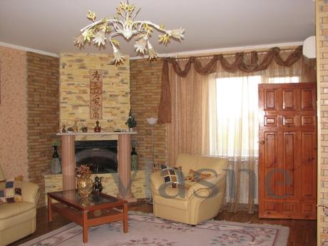 Apartment in a private house, Vyshhorod - apartment by the day