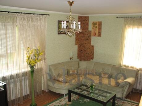 Apartment in a private house, Vyshhorod - apartment by the day