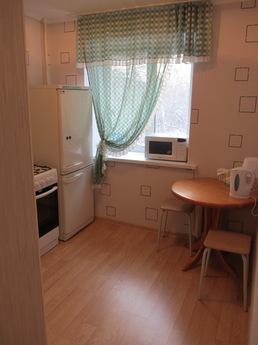 Apartment in the South West, Yekaterinburg - apartment by the day