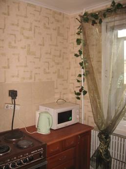 Apartment for Khokhryakova 100, Yekaterinburg - apartment by the day