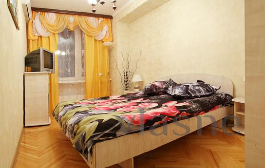 On home, cozy apartment in the heart of Moscow. In walking d