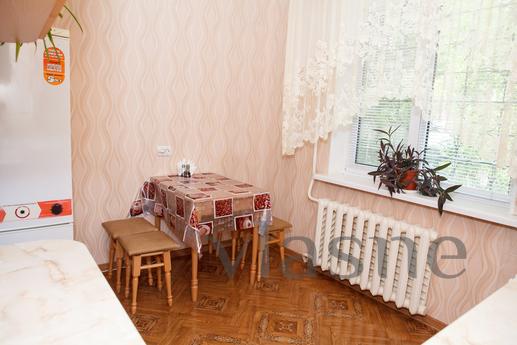 Apartment for daily, Simferopol - apartment by the day