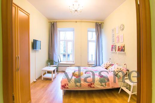 Daily Nevsky Prospect d 77, Saint Petersburg - apartment by the day
