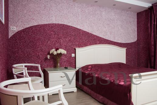 Luxury one-room apartment in a romantic, Tver - apartment by the day