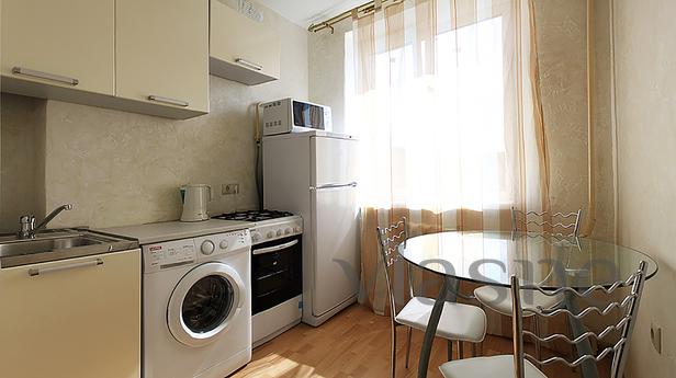 Apartment on the Komsomolsk Avenue, Moscow - apartment by the day
