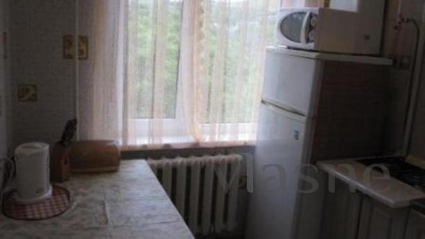 2 rooms apartment in the center of Kerch, Kerch - apartment by the day