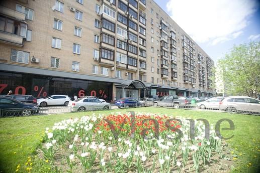 2 bedroom apartment in the Kiev (065), Moscow - apartment by the day