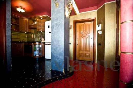Luxury apartments on Arbat (078), Moscow - apartment by the day