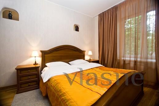 Comfortable 2-bedroom business class apartment on Smolenskay