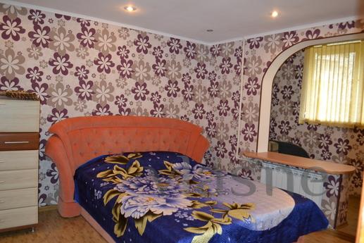 Its 2-bedroom for rent Sevastopol, Sevastopol - apartment by the day