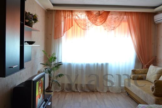 Its comfortable apartment, the sea, Sevastopol - apartment by the day