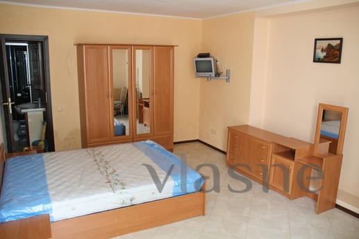 Rooms at the entrance to the beach - fro, Sevastopol - apartment by the day