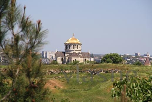 Номера у входа на пляж - до моря 0 минут, Севастополь - квартира посуточно