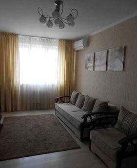 Apartment on the day and watch Voykovska, Moscow - apartment by the day