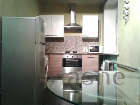 1 bedroom apartment near the metro, Moscow - apartment by the day