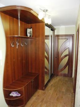 2 bedroom suite, 70m to the beach, Yevpatoriya - apartment by the day