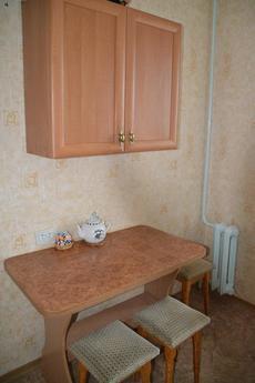 The apartment is in a good area, Alushta - apartment by the day