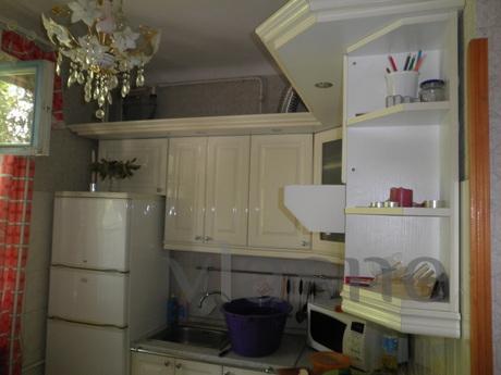 apartment in the center, Alushta - apartment by the day