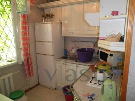 apartment in the center, Alushta - apartment by the day