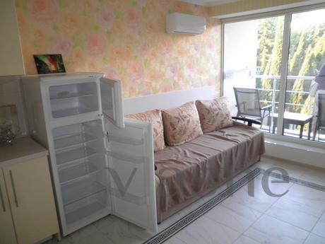 Stylish flatlet sea Perekopskaya 4, Alushta - apartment by the day