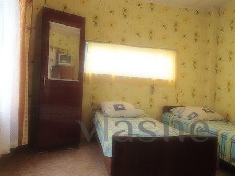 Rooms 5 minutes from the sea, Sudak - apartment by the day