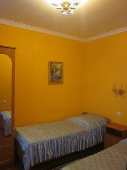 Cottage 15 minutes from the sea, Sudak - apartment by the day