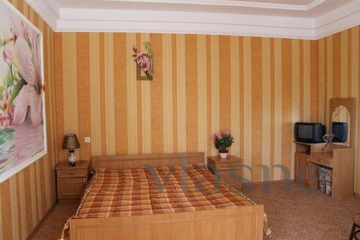 Comfortable rooms in p.Veseloe., Sudak - apartment by the day