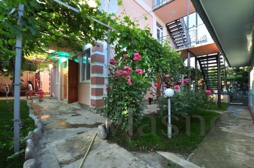 Comfortable rooms, Sudak - apartment by the day