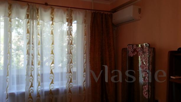 I rent one bedroom flat, Sevastopol - apartment by the day