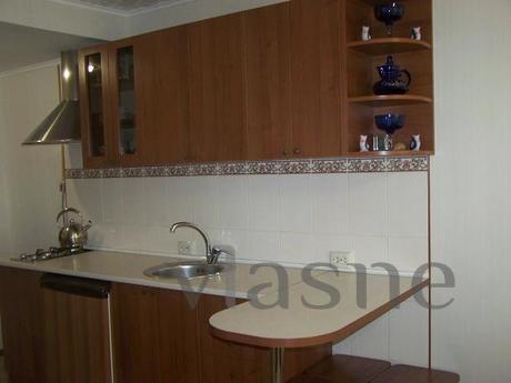 Rent 3 edzh 600m from the sea, Alushta - apartment by the day