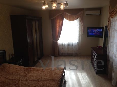 Rent a big house with a gazebo, Yevpatoriya - apartment by the day