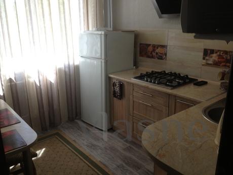 1 bedroom apartment near the sea, Chernomorsk (Illichivsk) - apartment by the day