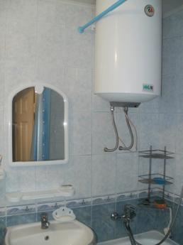 I rent two-bedroom apartment in Sudak, Sudak - apartment by the day