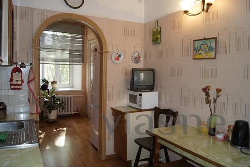 Rent an apartment in the center of St. P, Saint Petersburg - apartment by the day