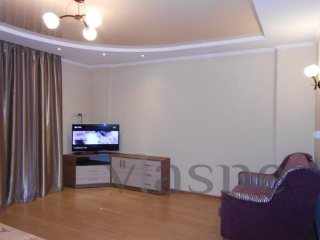 Luxury apartment near the shopping cente, Sevastopol - apartment by the day