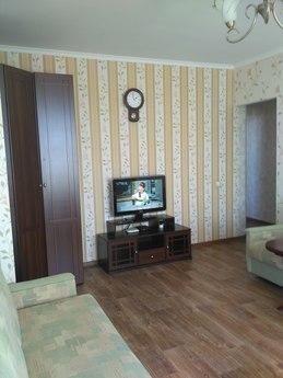 rent a new apartment by the sea, Sevastopol - apartment by the day