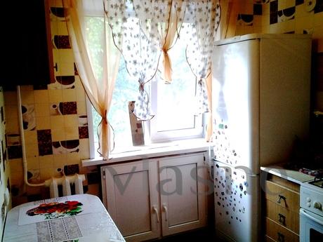 1-bedroom apartment in the center, Belgorod - apartment by the day