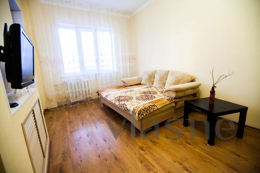 1-bedroom apartment with renovated near, Kemerovo - apartment by the day