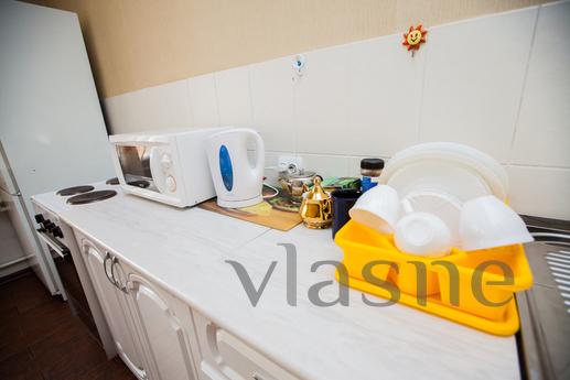 Spacious 2-room apartment in Kemerovo, Kemerovo - apartment by the day