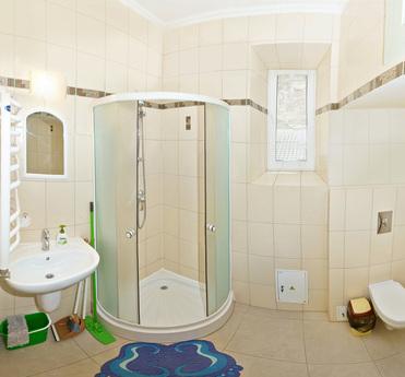 Rent by the day 2-room apartment Center, Odessa - apartment by the day